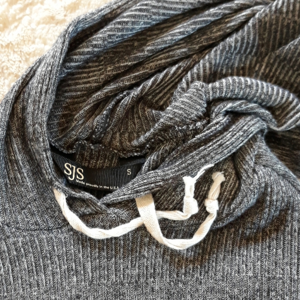 SJS gray tunic - Picture 4 of 4